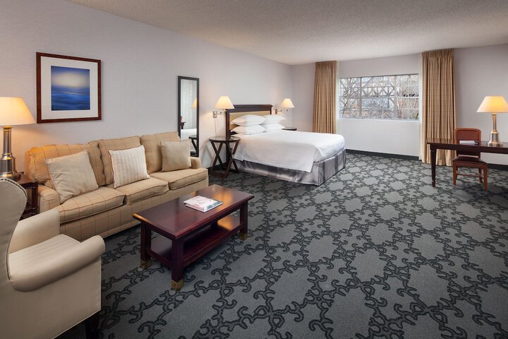 Room 54 of 93