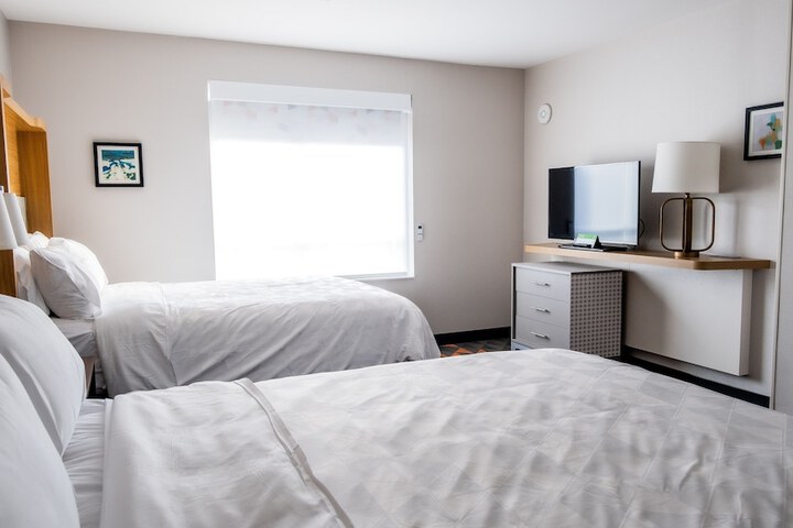 Room 48 of 89