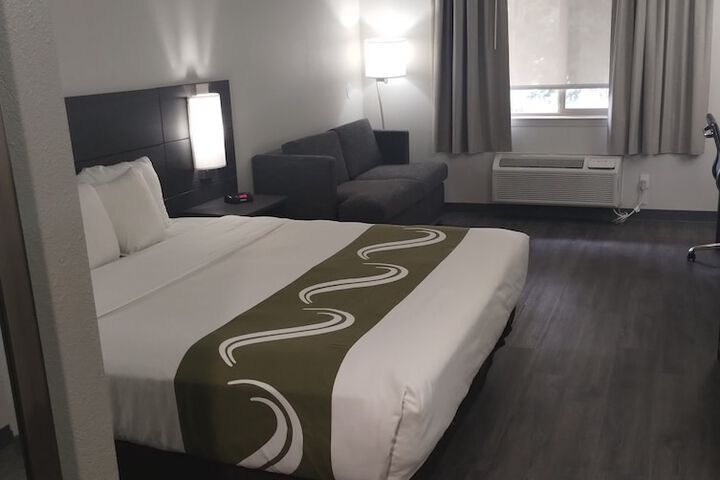 Room 101 of 127
