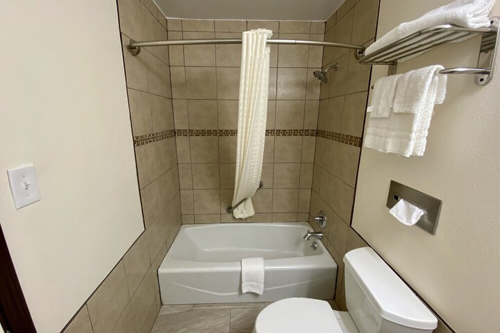 Roswell Inn