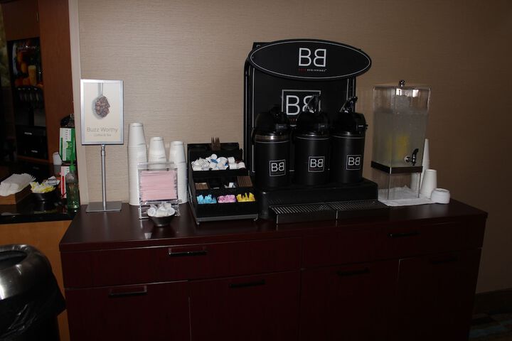 Breakfast/Coffee Service 83 of 104