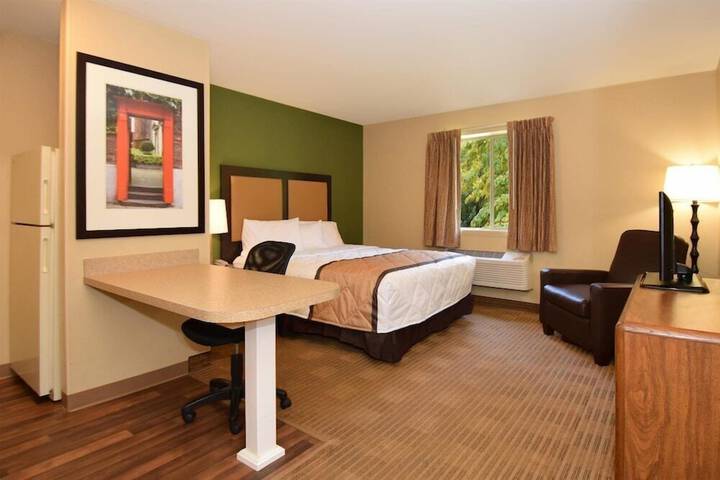 Room 44 of 61