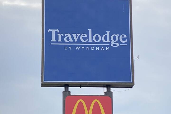 Hotel 3 of 45