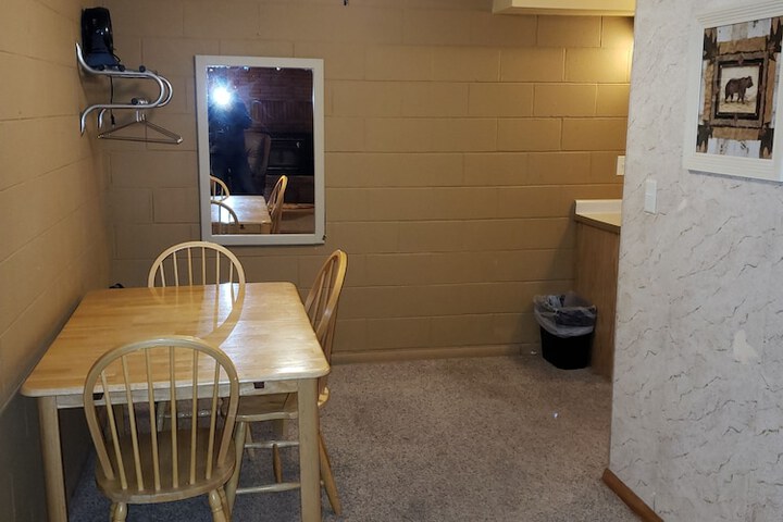 Room 21 of 66