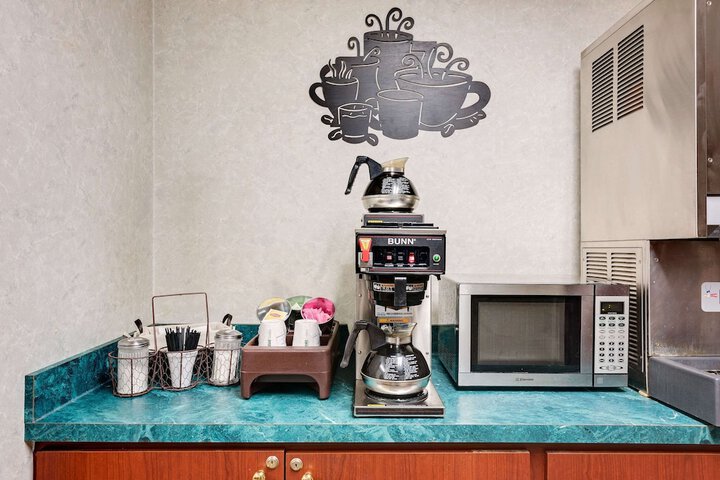 Breakfast/Coffee Service 17 of 17