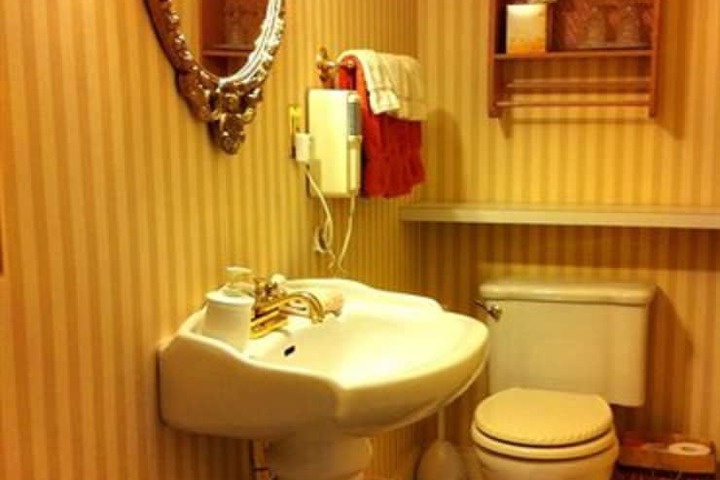 Room 14 of 71