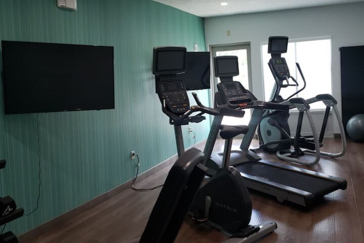 Holiday Inn Express & Suites Enterprise by IHG