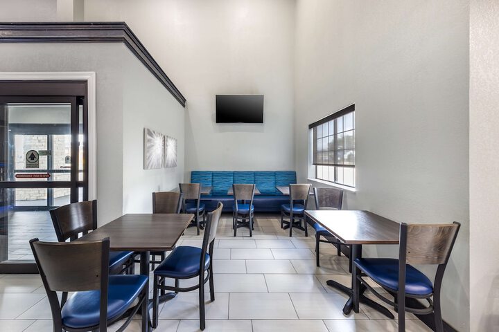 Best Western Atoka Inn & Suites