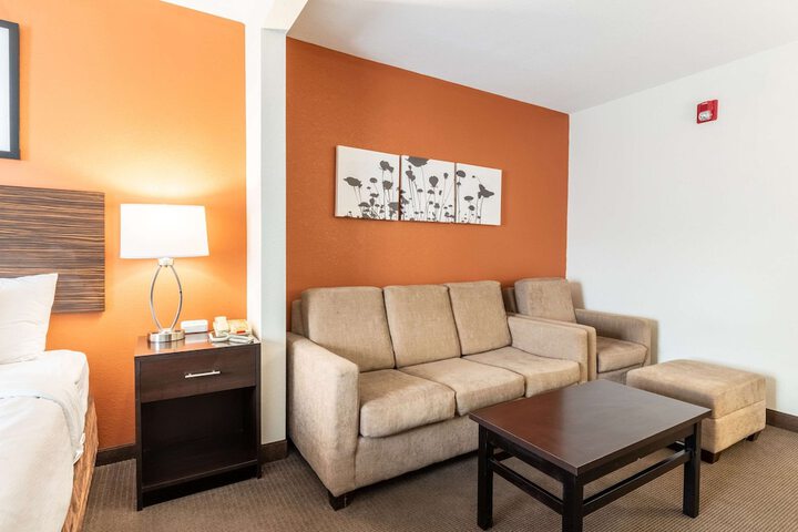 Sleep Inn & Suites Ronks - Lancaster Area