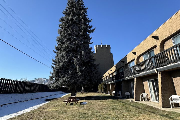 Divya Sutra Plaza and Conference Centre Vernon, BC