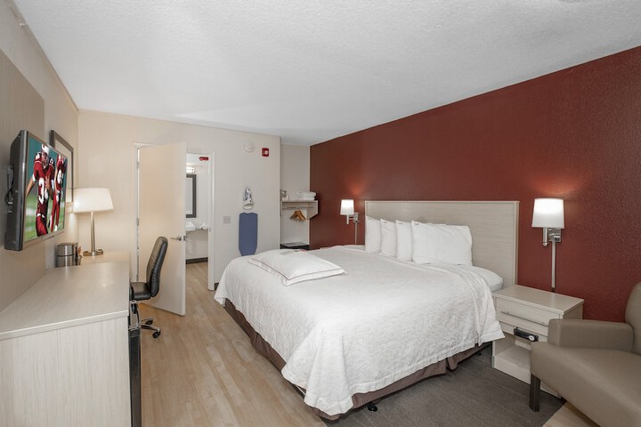 Room 43 of 74