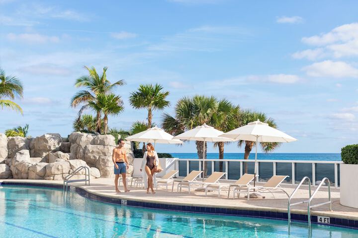 Trump International Beach Resort