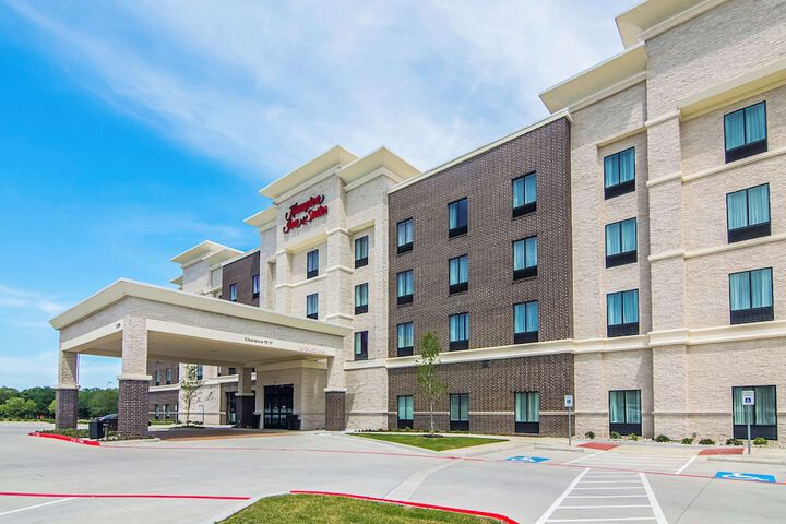 Hotel 2 of 47