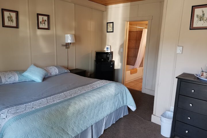 Room 22 of 81
