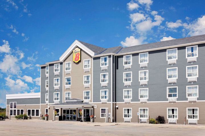 Hotel 3 of 55