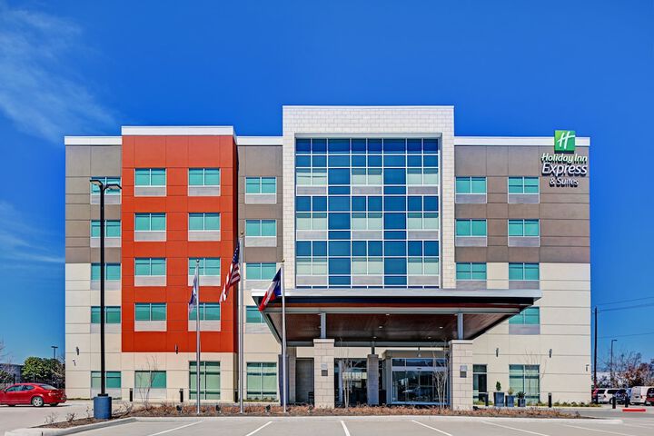 Hotel 10 of 56