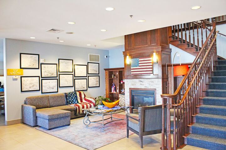 Hotel Interior 7 of 46