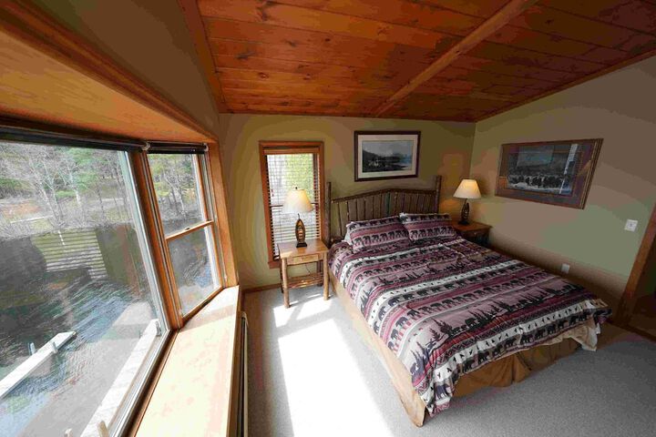 Room 98 of 241