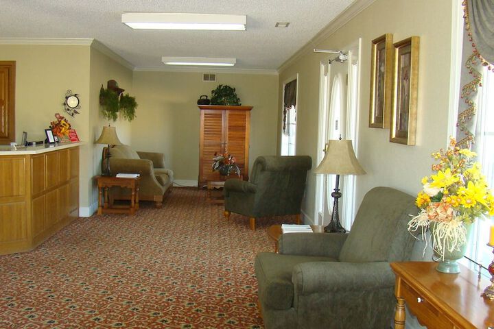 Honeysuckle Inn - Mountain View
