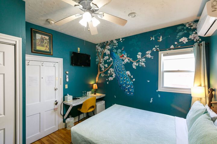 Room 30 of 71
