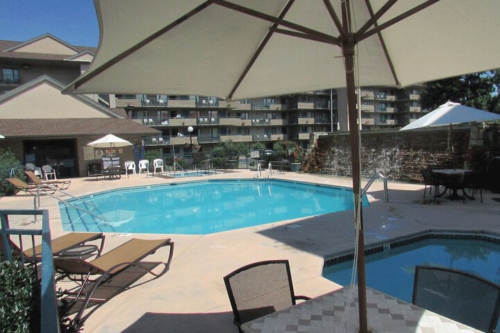 Pool 4 of 80