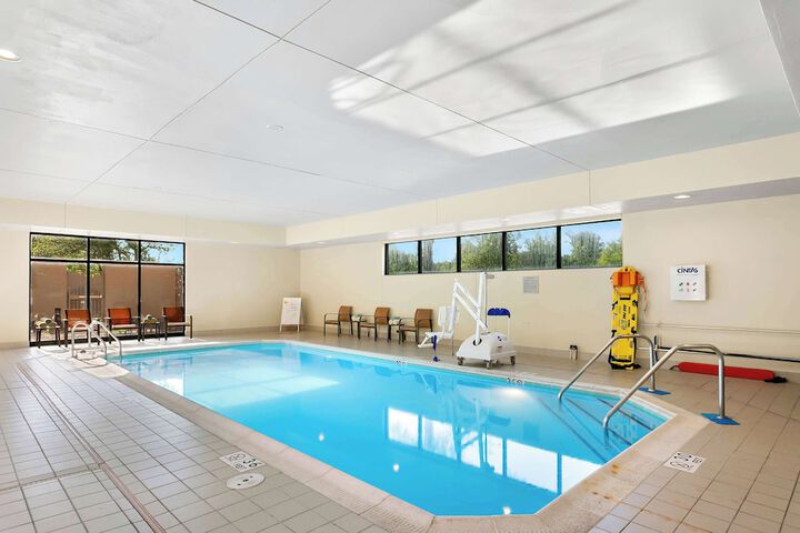 Pool 5 of 37