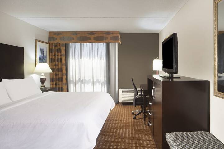 Room 40 of 86