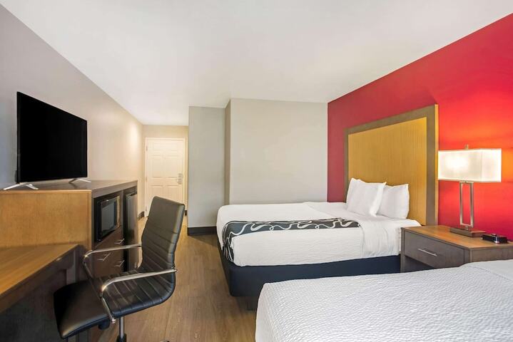 Room 10 of 41