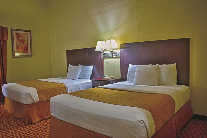 Room 20 of 28