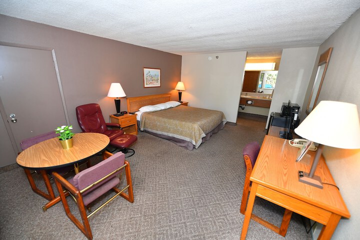 Room 22 of 34