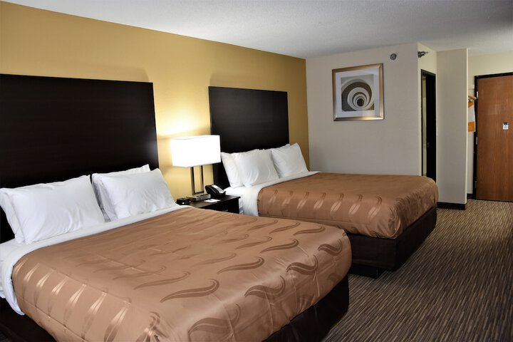 Room 21 of 33