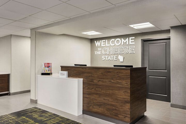 Hampton Inn Milwaukee / Brookfield