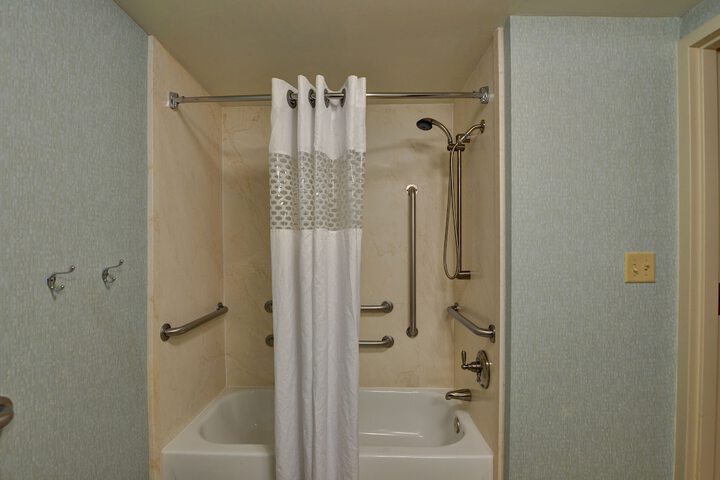 Room 14 of 67