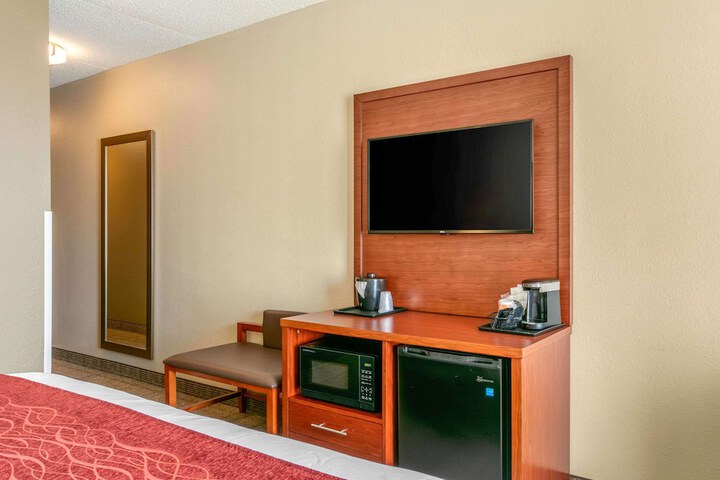 Room 22 of 34