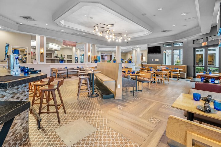 Hilton San Diego / Del Mar