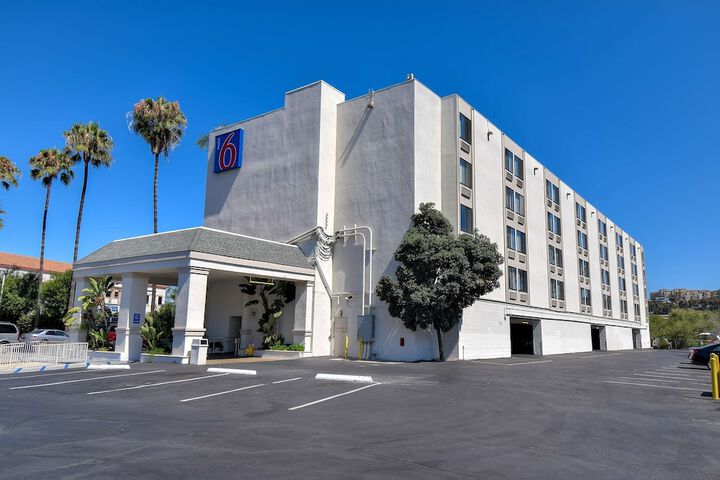 Hotel 4 of 44