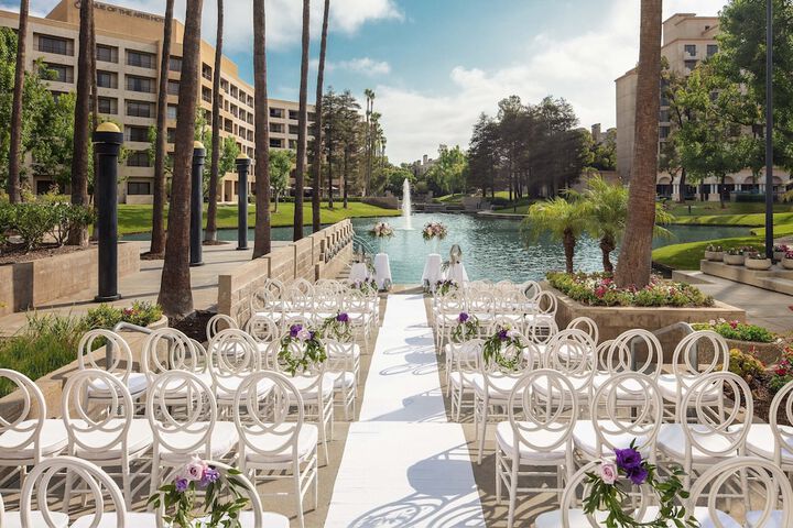 Avenue of the Arts Costa Mesa a Tribute Portfolio Hotel