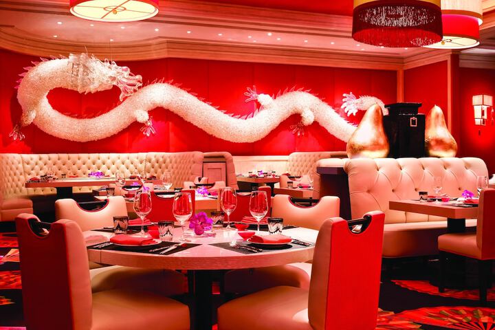 Dining 53 of 65