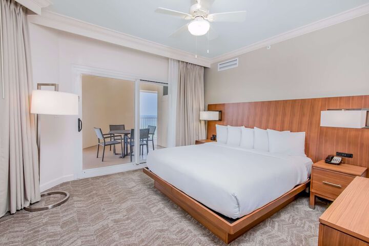 Room 35 of 187