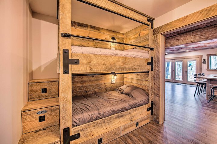 timberland Estates Cabin: Close to Trails!