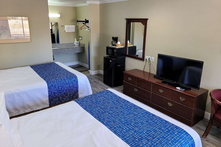Room 36 of 44