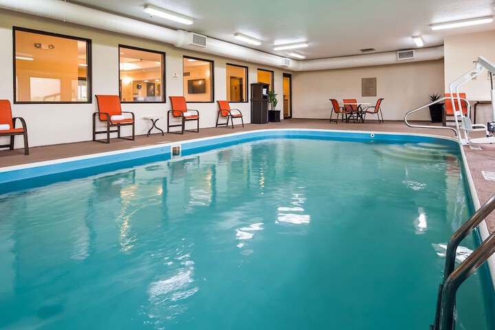 Pool 3 of 15
