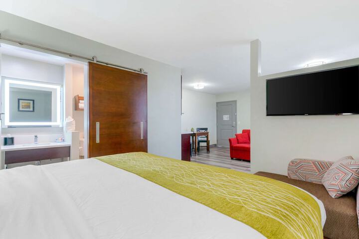 Room 39 of 57