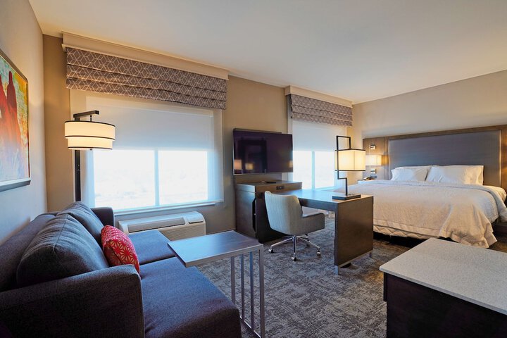 Hampton Inn & Suites Lubbock University