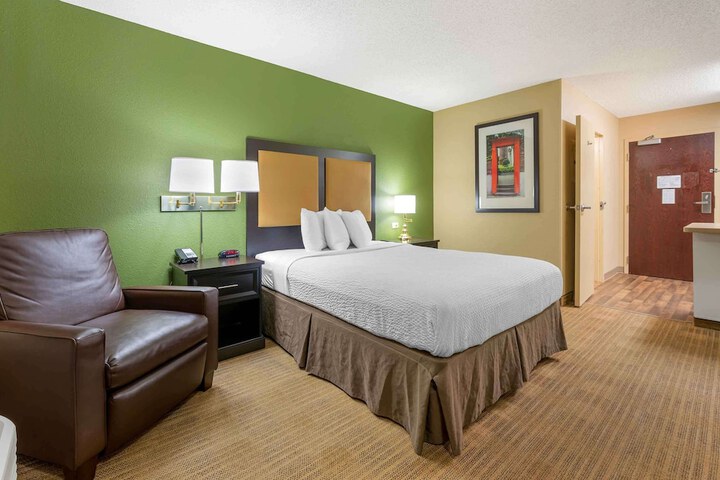 Extended Stay America Select Suites - Columbus - Worthington