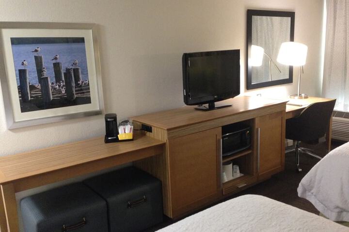 Room 9 of 23