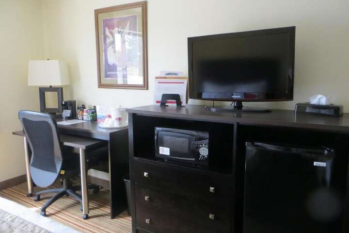 Room 10 of 17