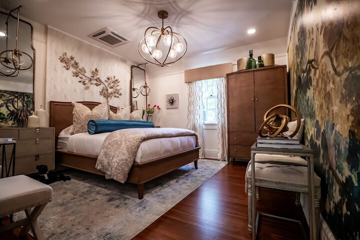 Room 36 of 68
