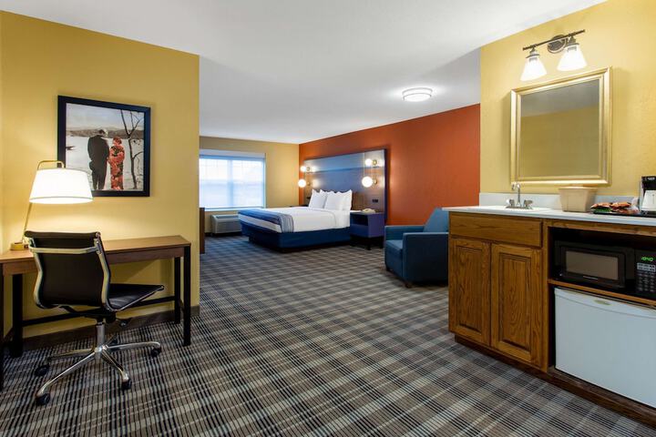 Room 11 of 29
