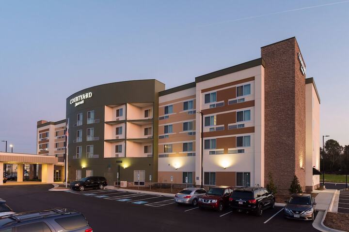 Hotel 3 of 24